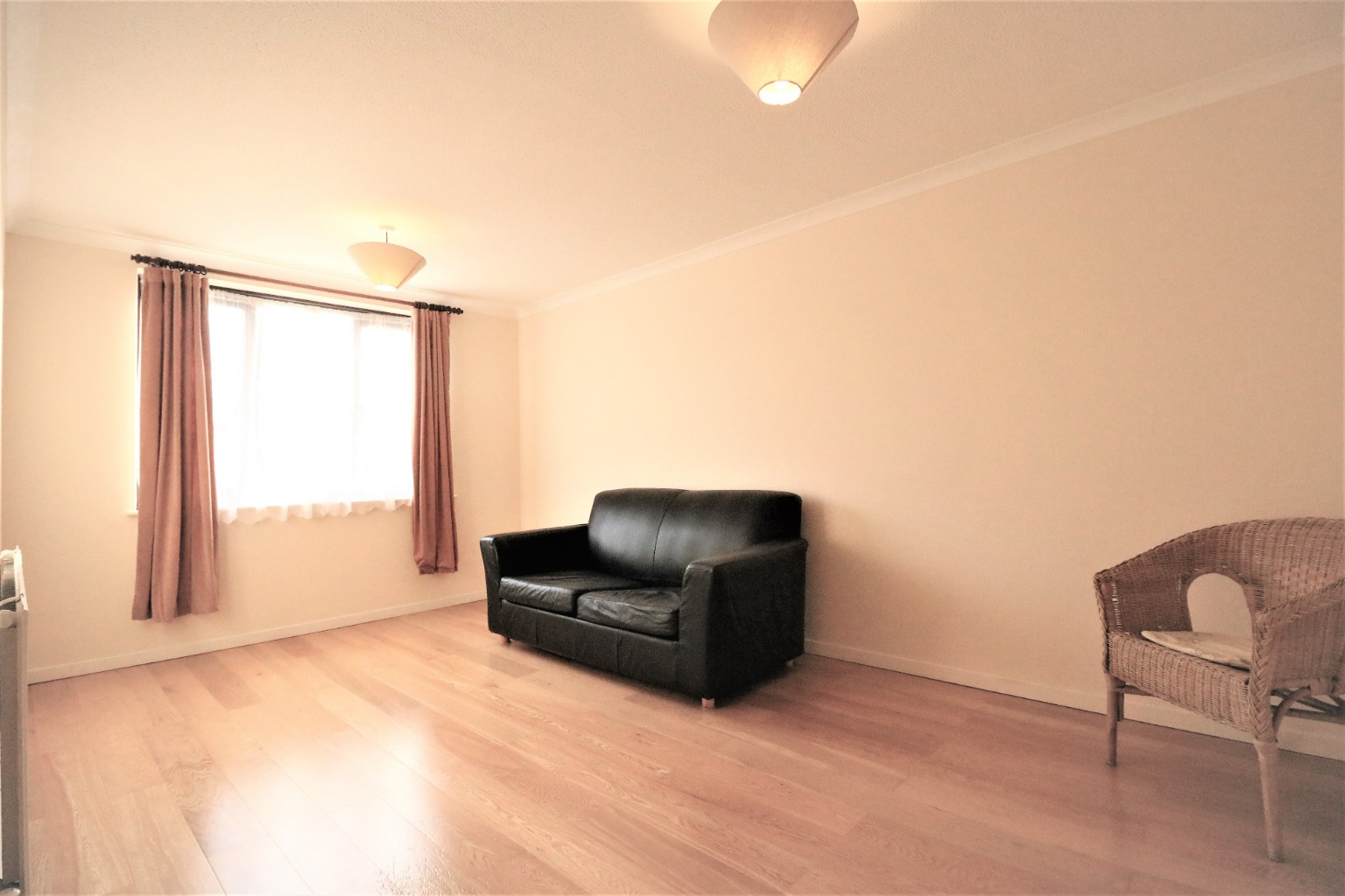 Property To Rent Stapleford Close, Chingford, E4 1 Bedroom Apartment