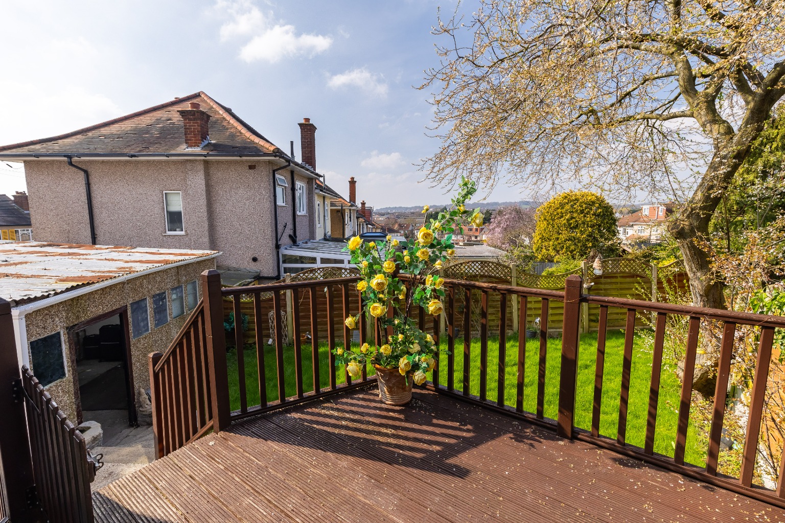 Property For Sale Silvermere Avenue, Silvermere Avenue, RM5 3 Bedroom