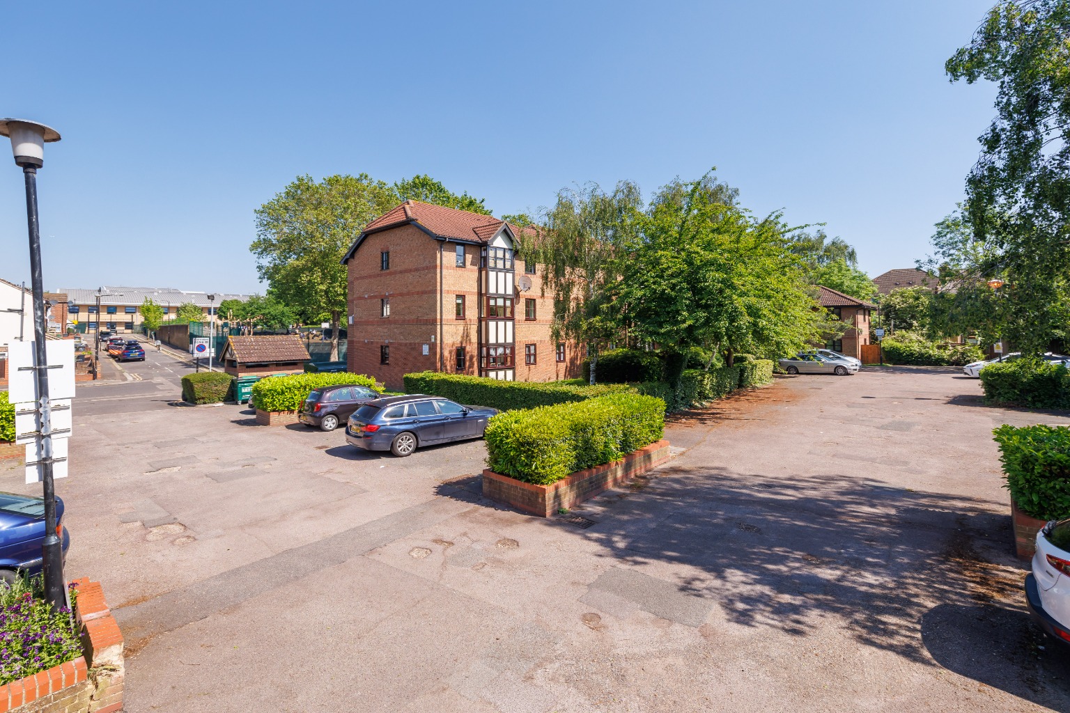 Property For Sale Walthamstow, Chamberlain Place, E17 2 Bedroom