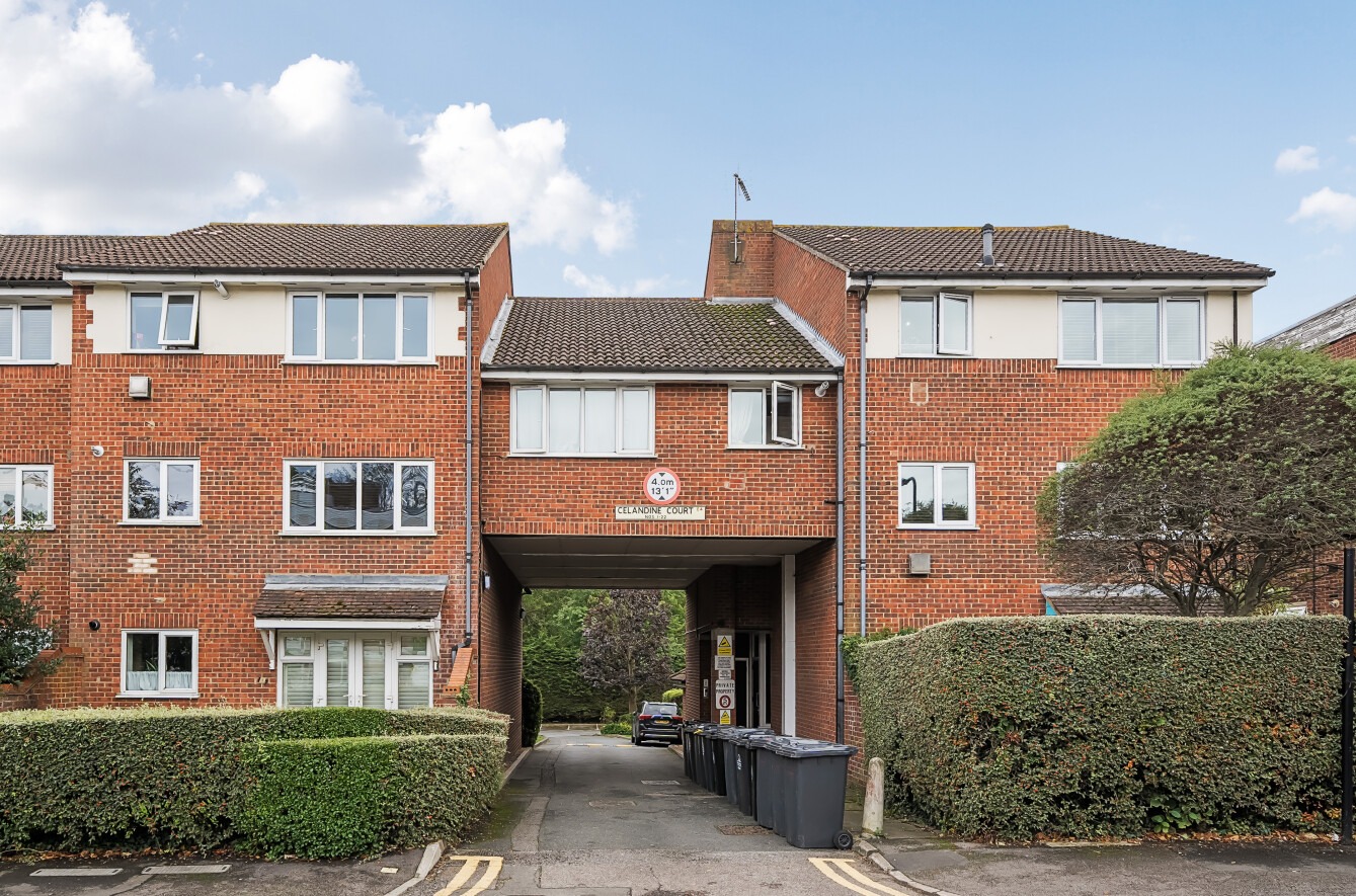 Celandine Court, Chingford Avenue, Chingford, E4