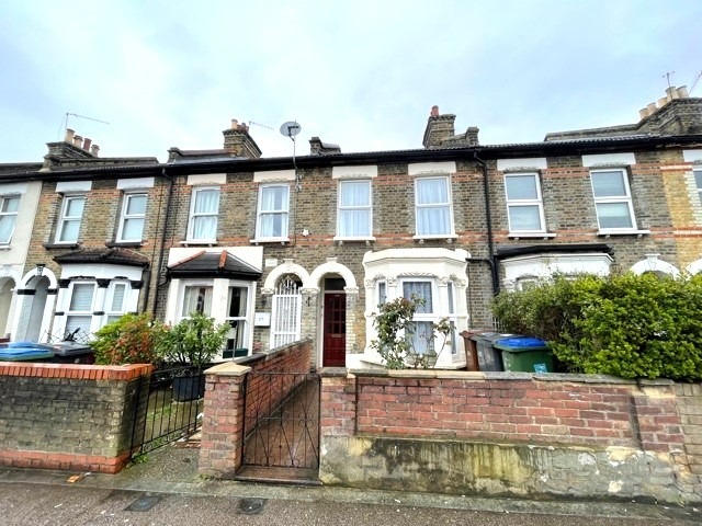 Cann Hall Road, Leytonstone, E11