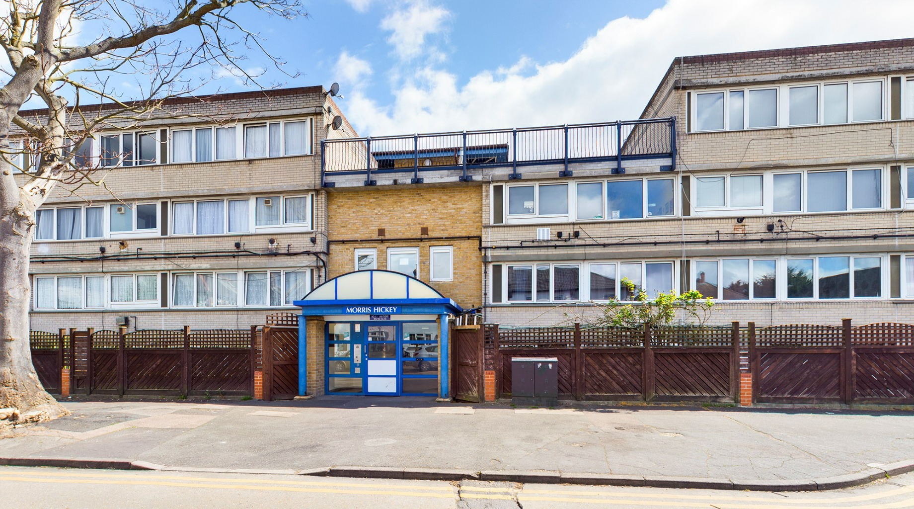 Ray Lodge Road,  Woodford Green, IG8