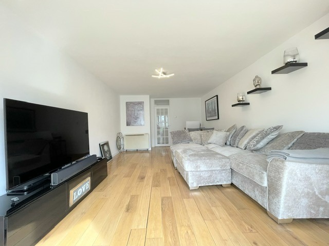 Forest View, North Chingford, E4