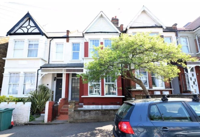 Woodstock Road, Walthamstow, E17