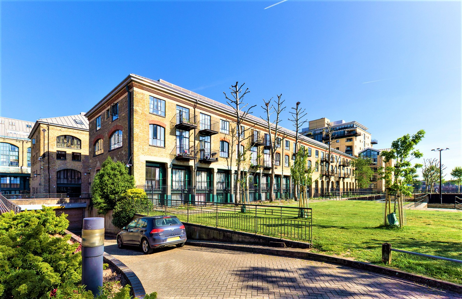 Burrells Wharf Square, Isle of Dogs, E14