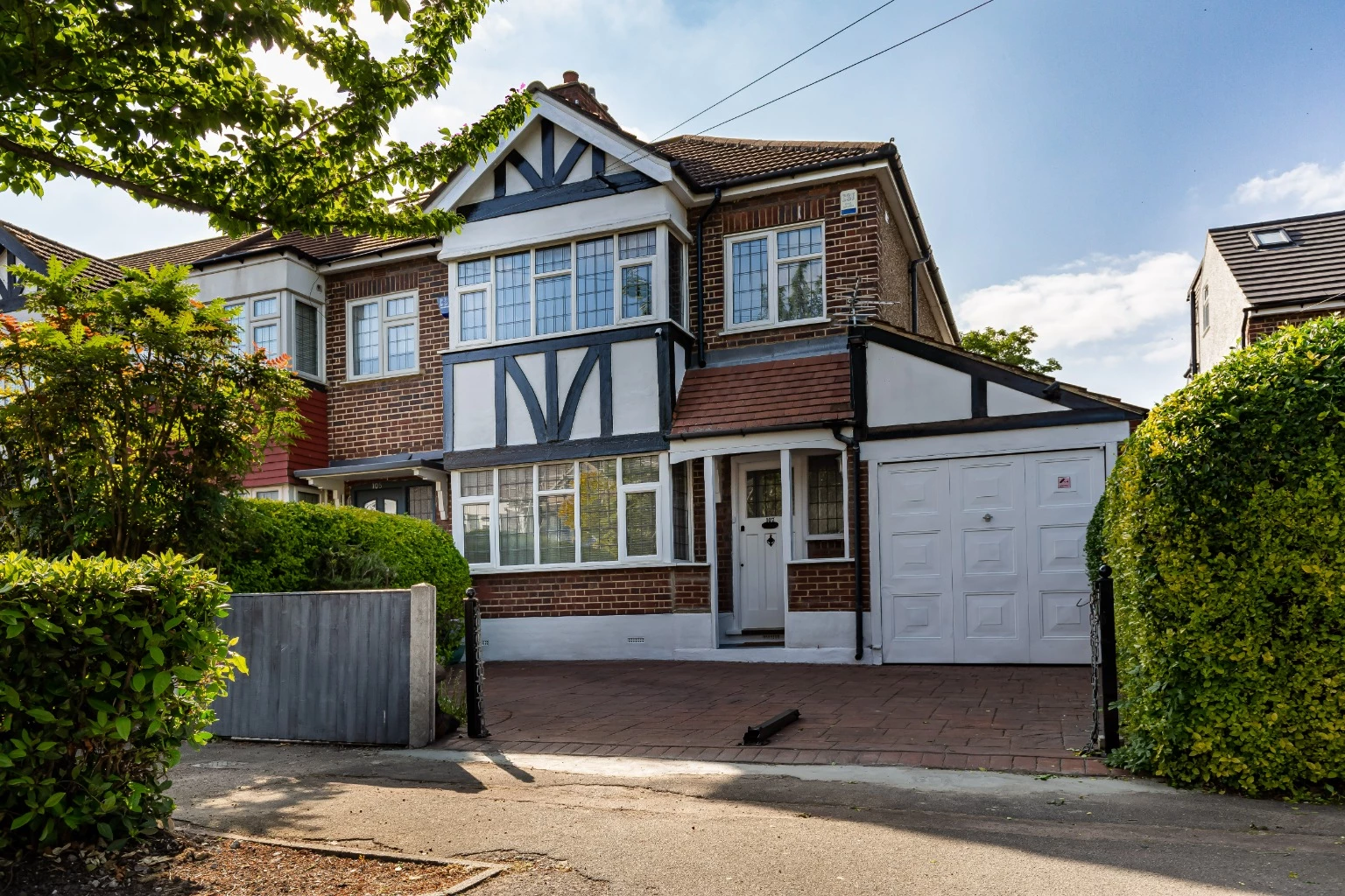 Brackley Square, Woodford Green, IG8