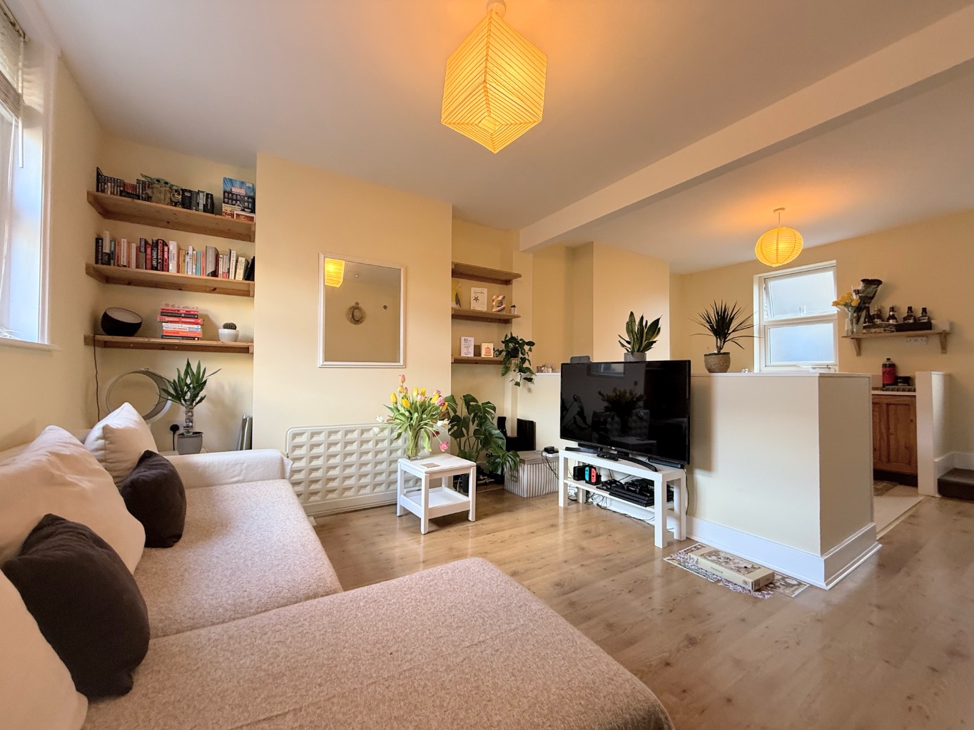 Bethnal Green Road, London, Greater London, E2
