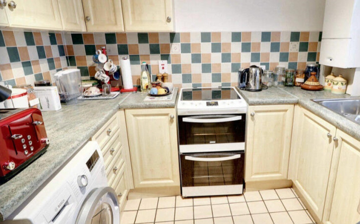 Media image 01