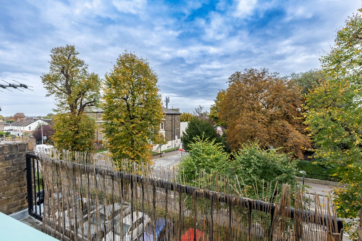 Media image 07