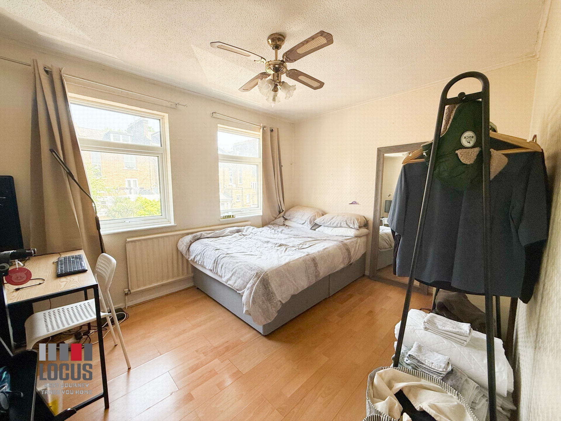 Photo 6