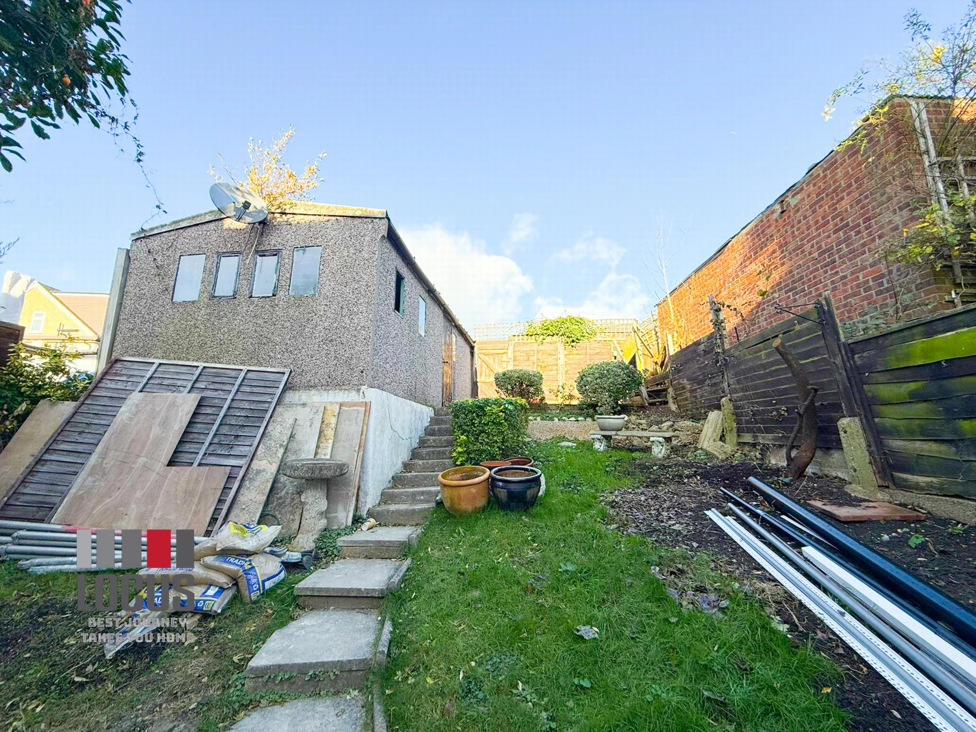 Photo 12