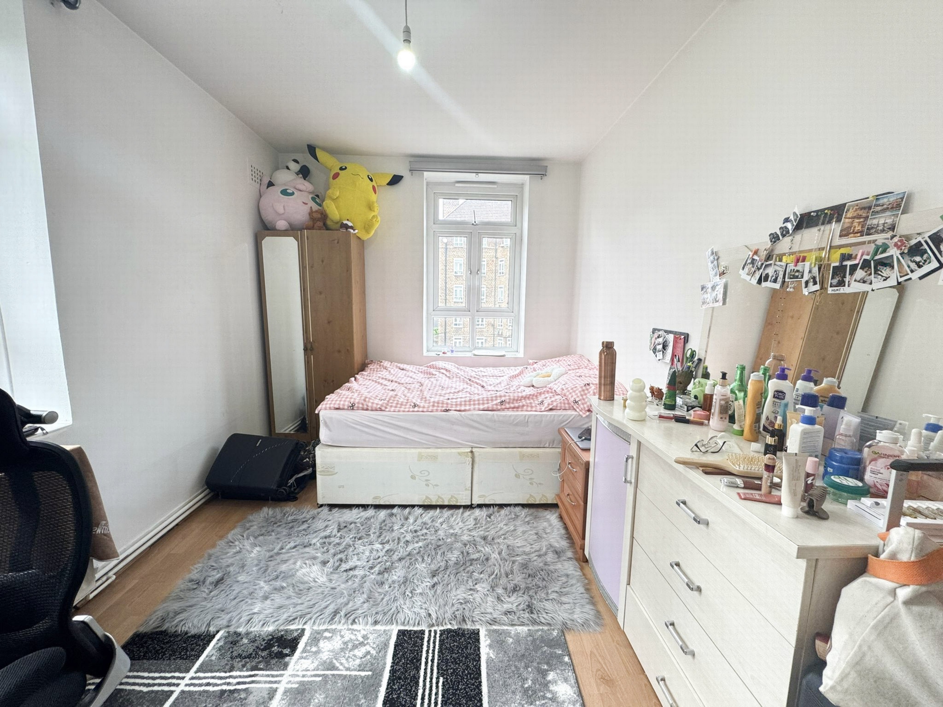 Photo 4