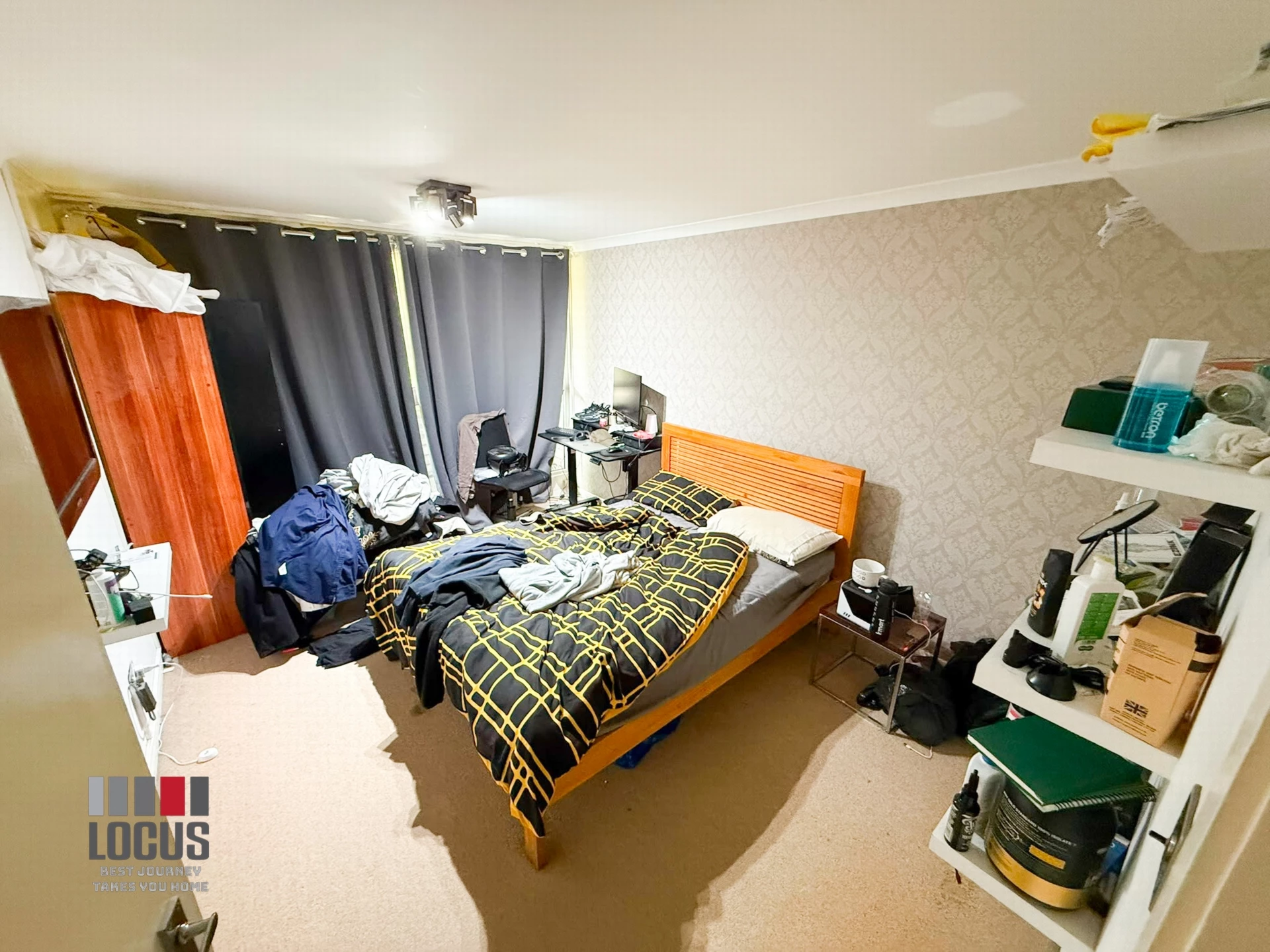Photo 8