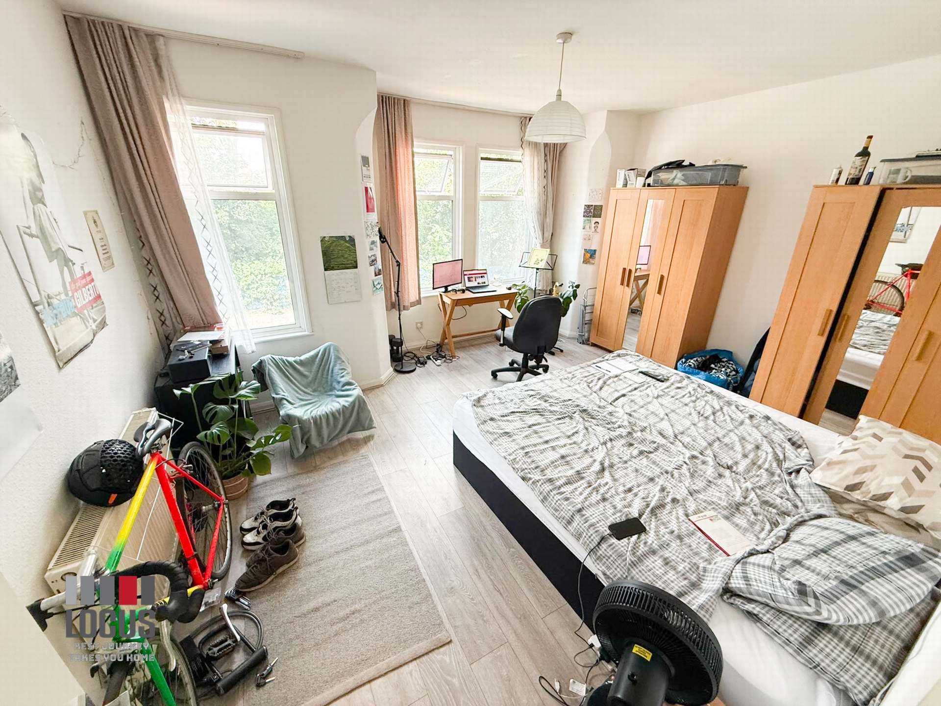 Photo 3