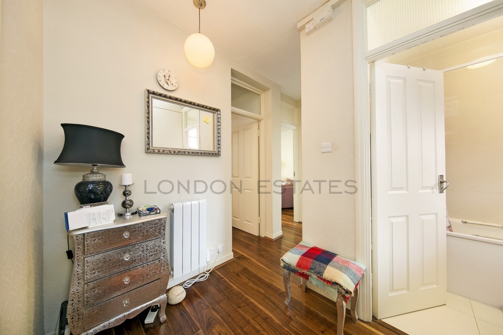 Property For Sale Flora Gardens, Ravenscourt Park, W6 1 Bedroom Flat
