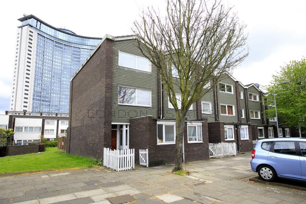 Franklin Square West Kensington London W14
