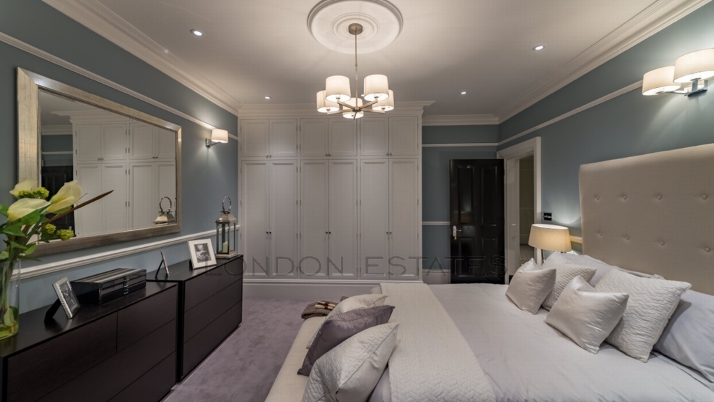 Property For Sale Madeley Road, Ealing, W5 6 Bedroom Detached