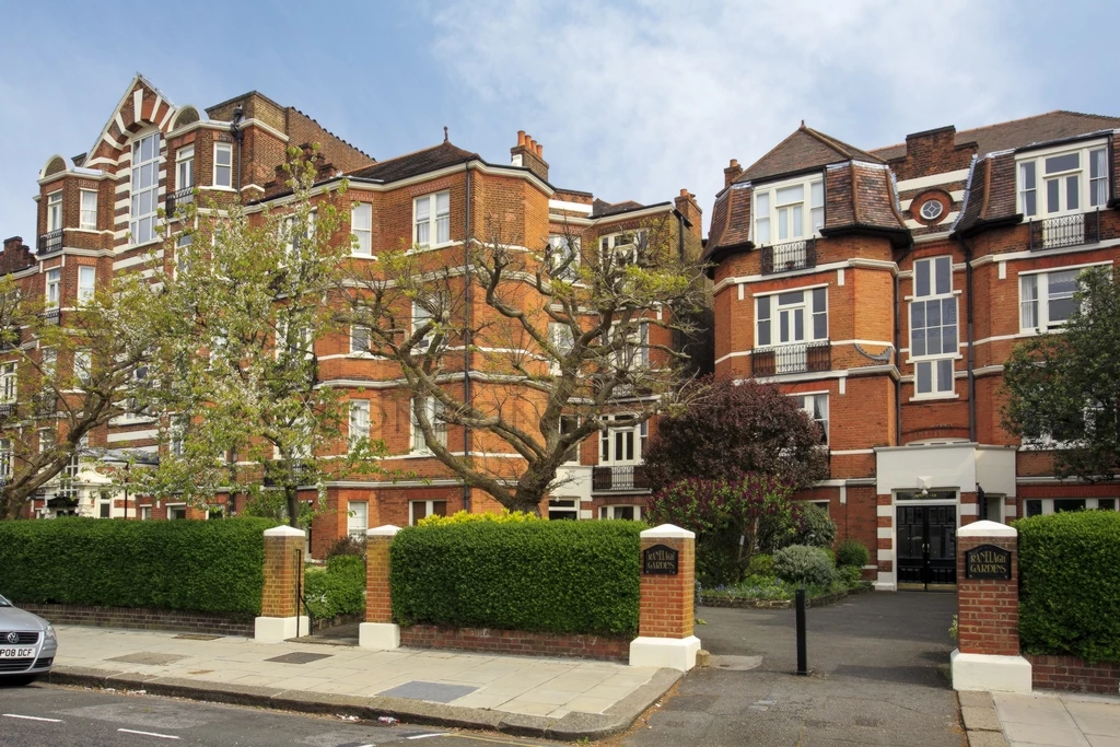 Stamford Brook Avenue London W6