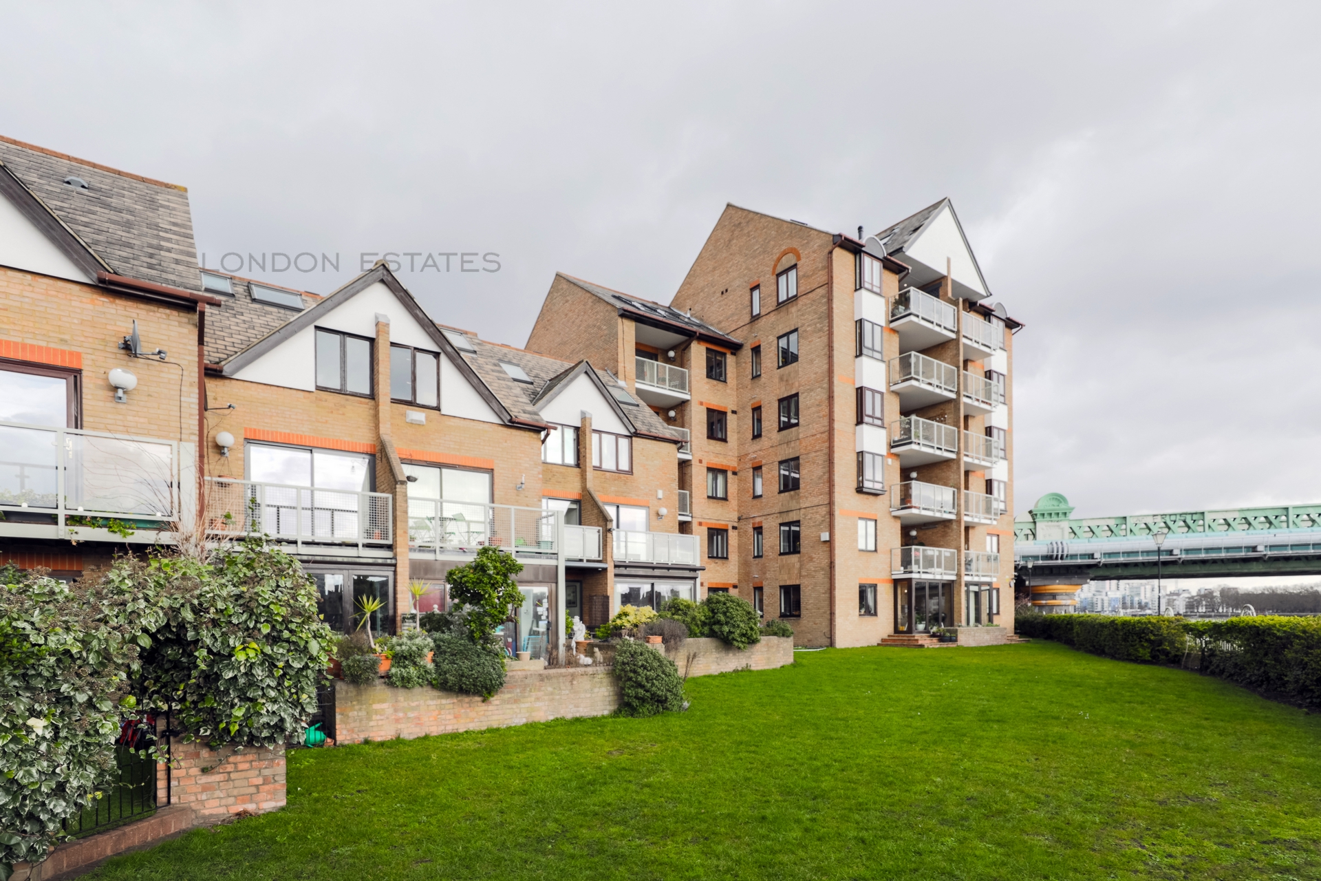 Property To Rent Carrara Wharf, Ranelagh Gardens, Fulham, SW6 3