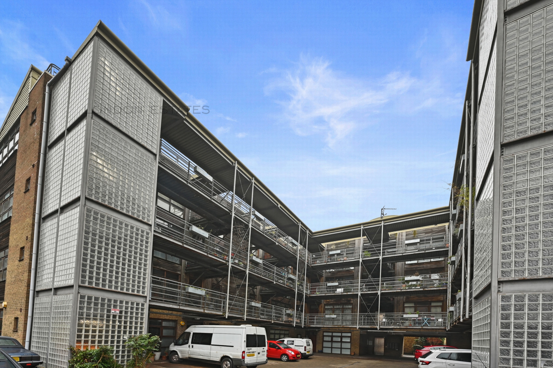 Property To Rent New Crescent Yard, Willesden, NW10 2 Bedroom