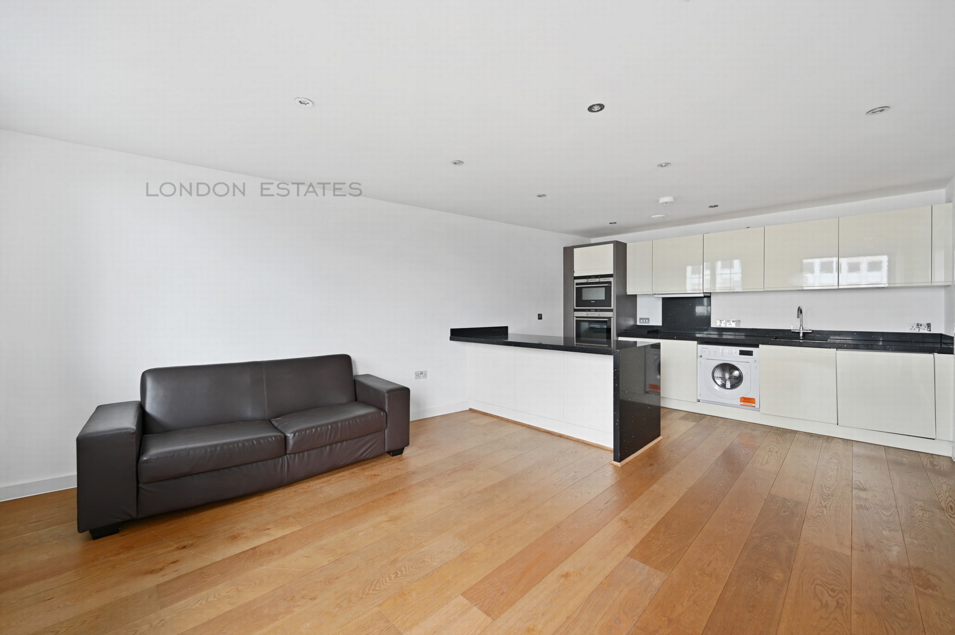 Property To Rent The Town House, The Broadway, Ealing, W5 2 Bedroom