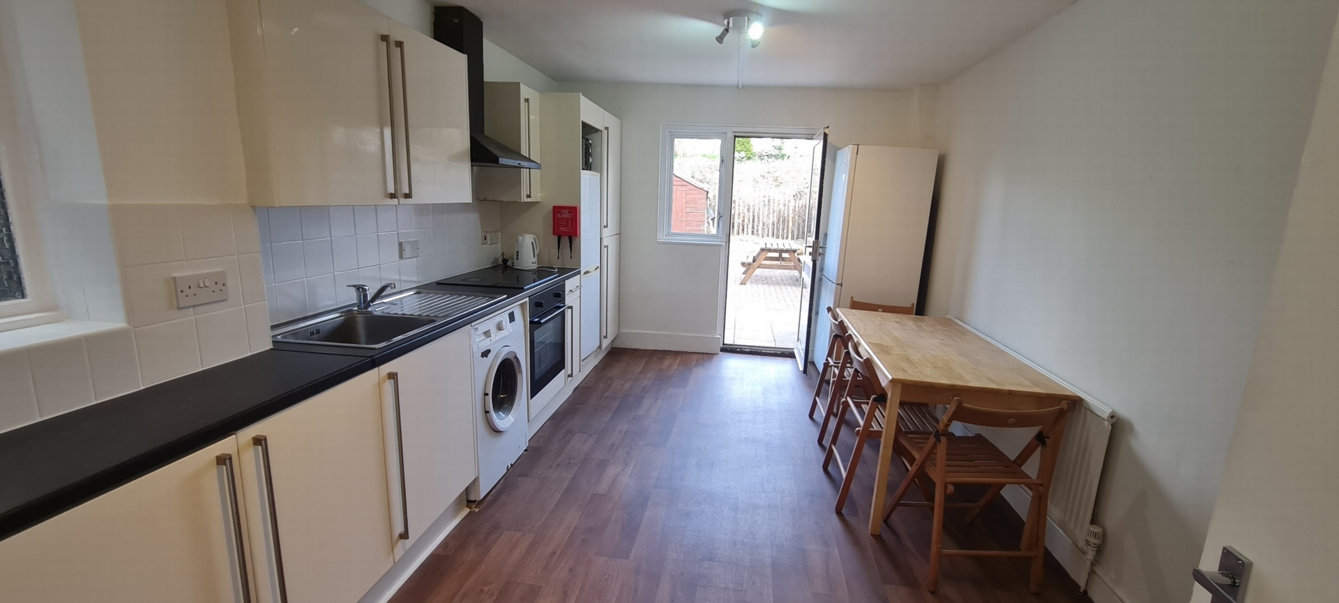 Chapter Road Willesden/Dollis Hill London NW2
