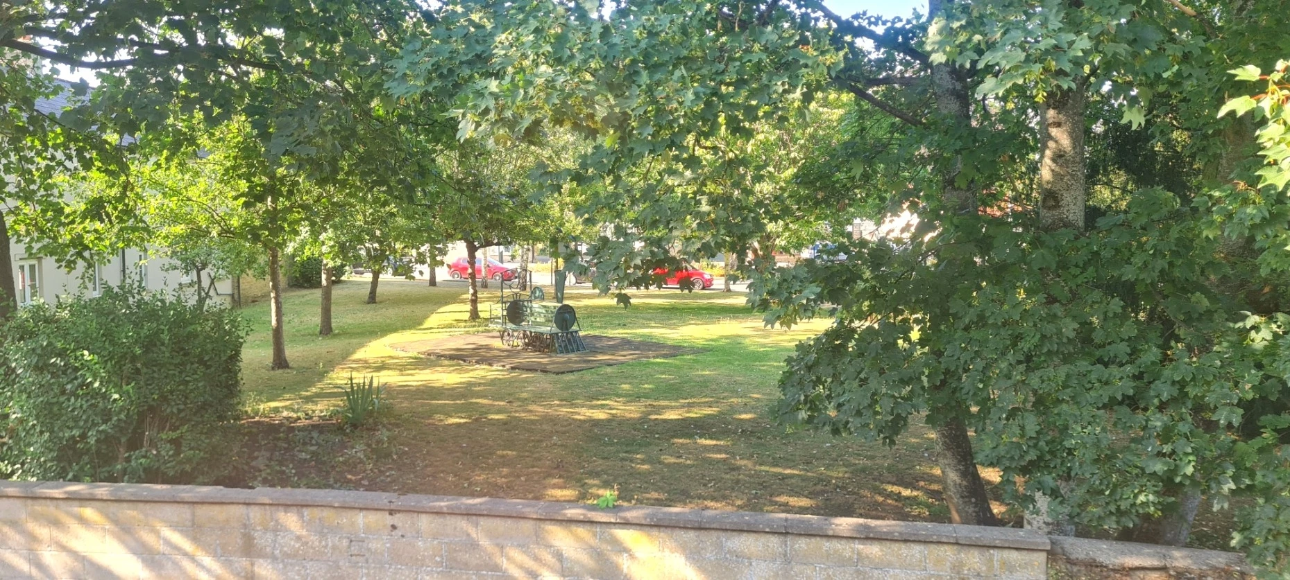 Photo 10