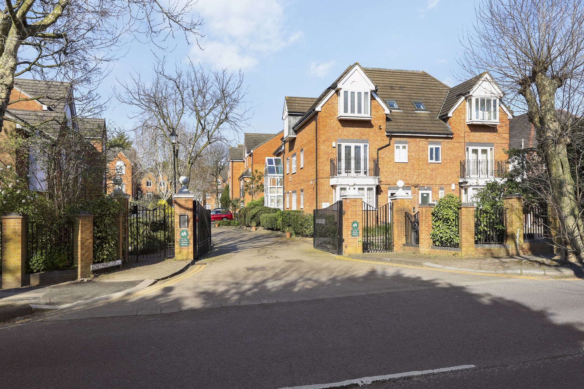 Honeyman Close Brondesbury London NW6