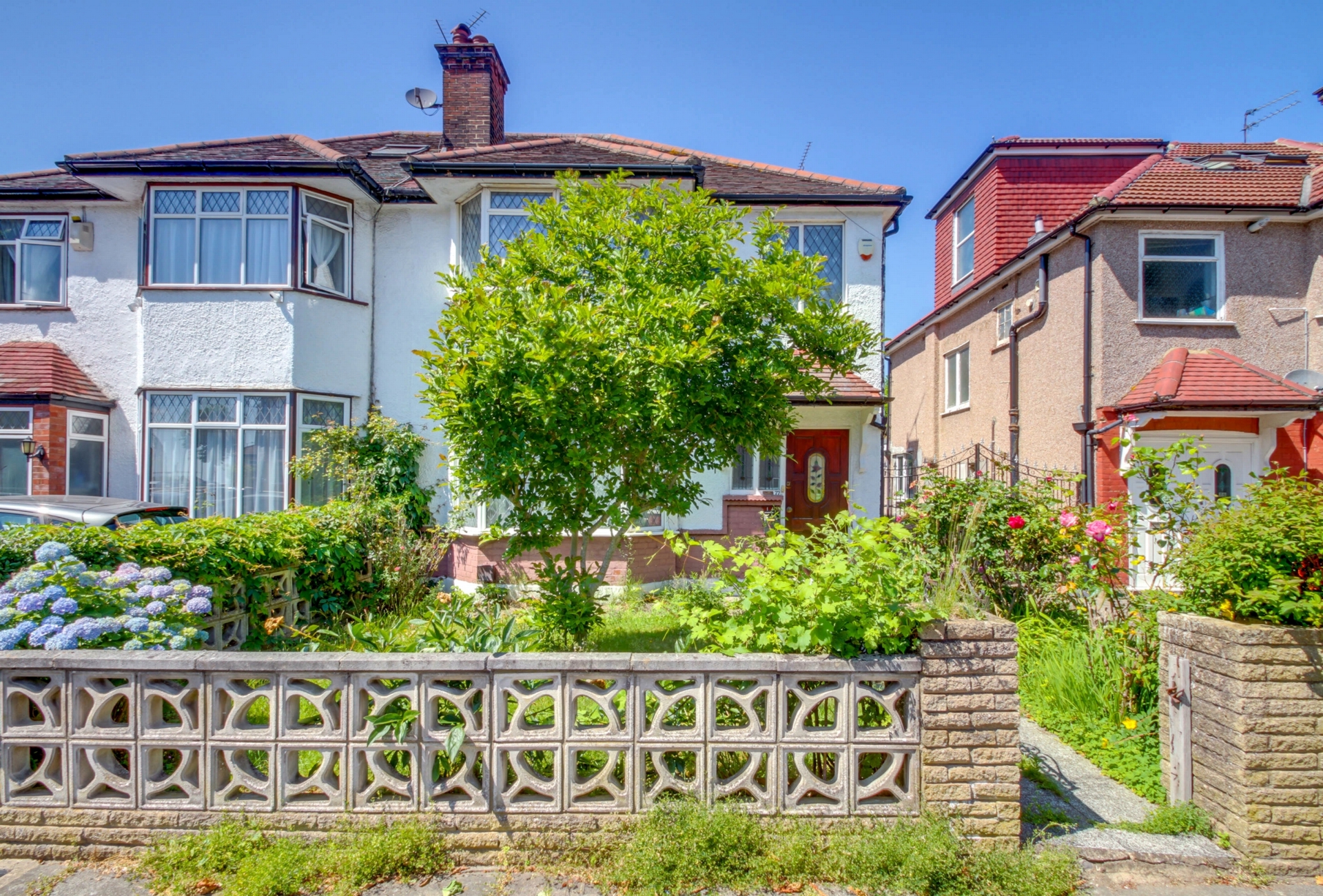 Oxgate Gardens Dollis Hill London NW2