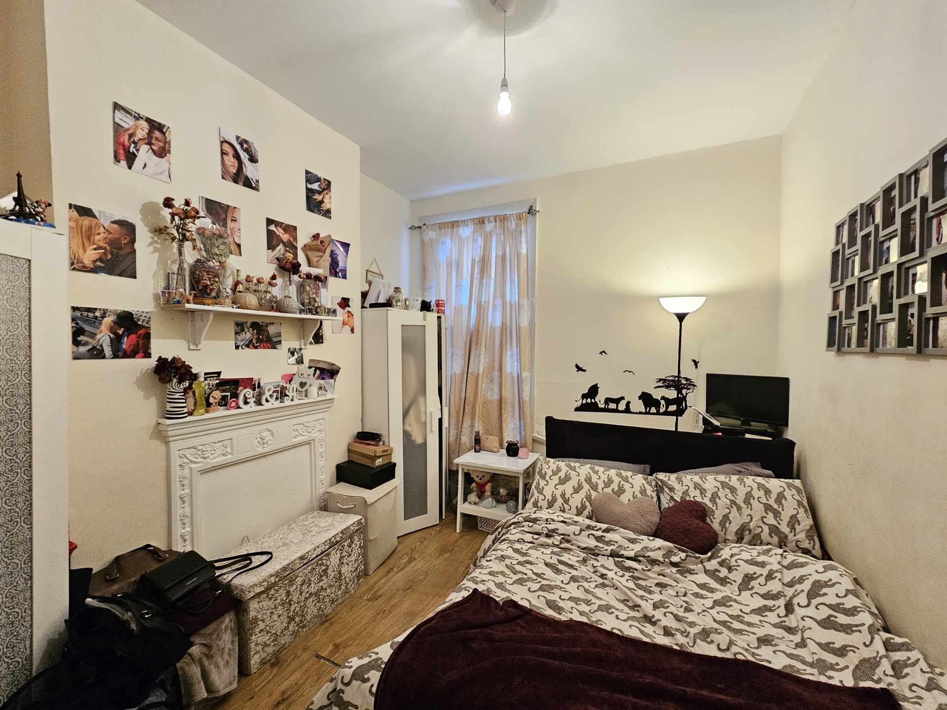 Property For Sale Churchill Road, Willesden, NW2 6 Bedroom House