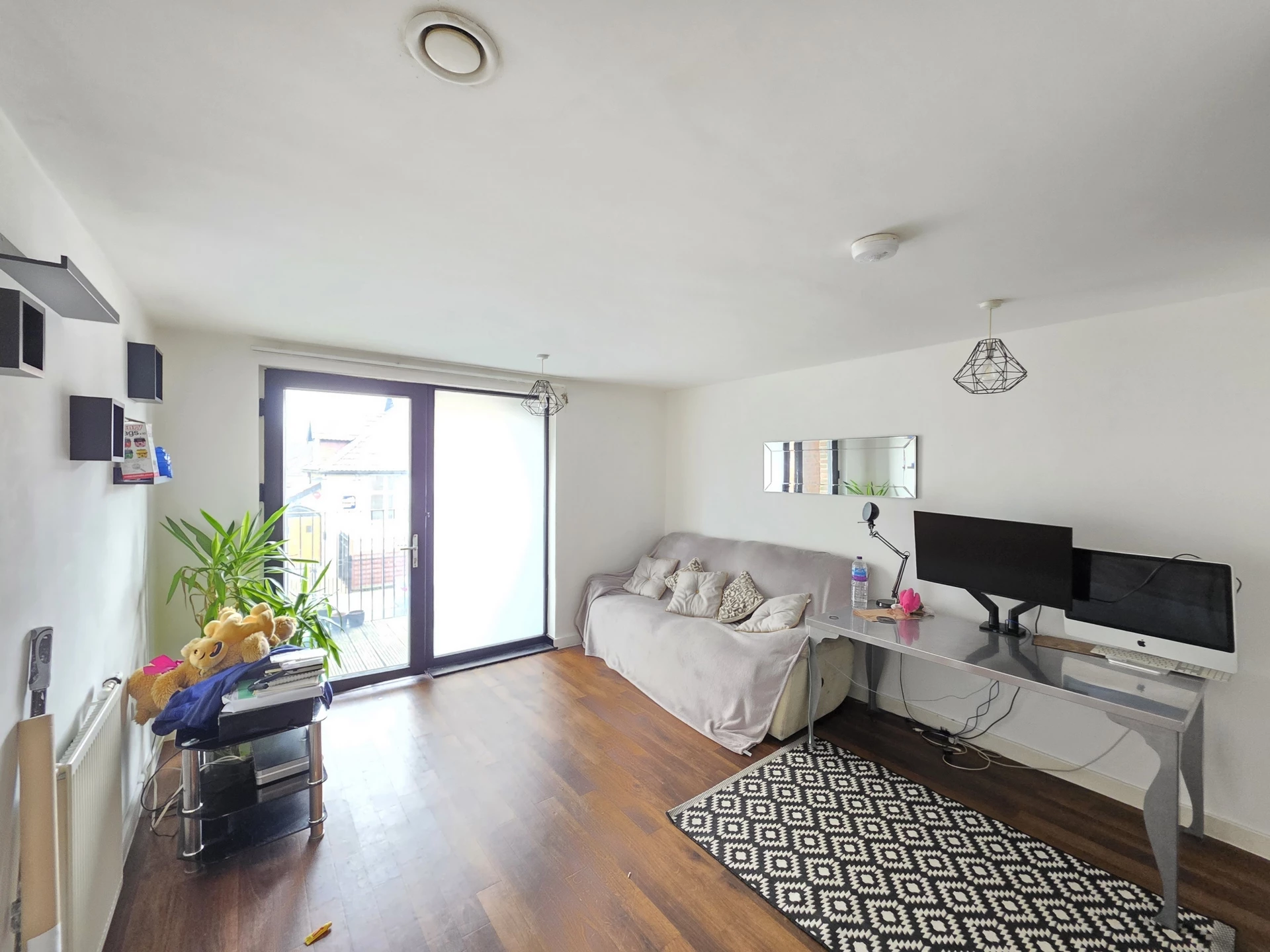 London NW2