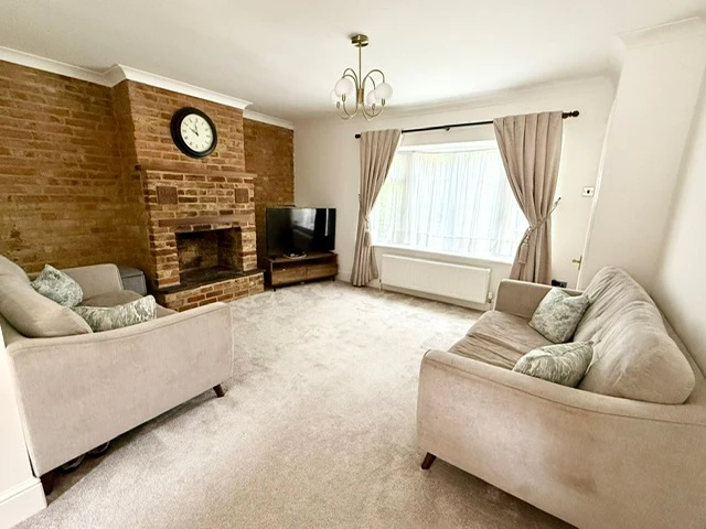 Property photo: Hayes, UB4