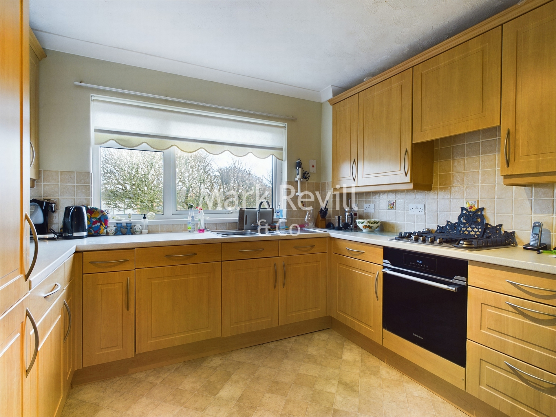 Property For Sale Savill Road, Lindfield, RH16 | 4 Bedroom House ...