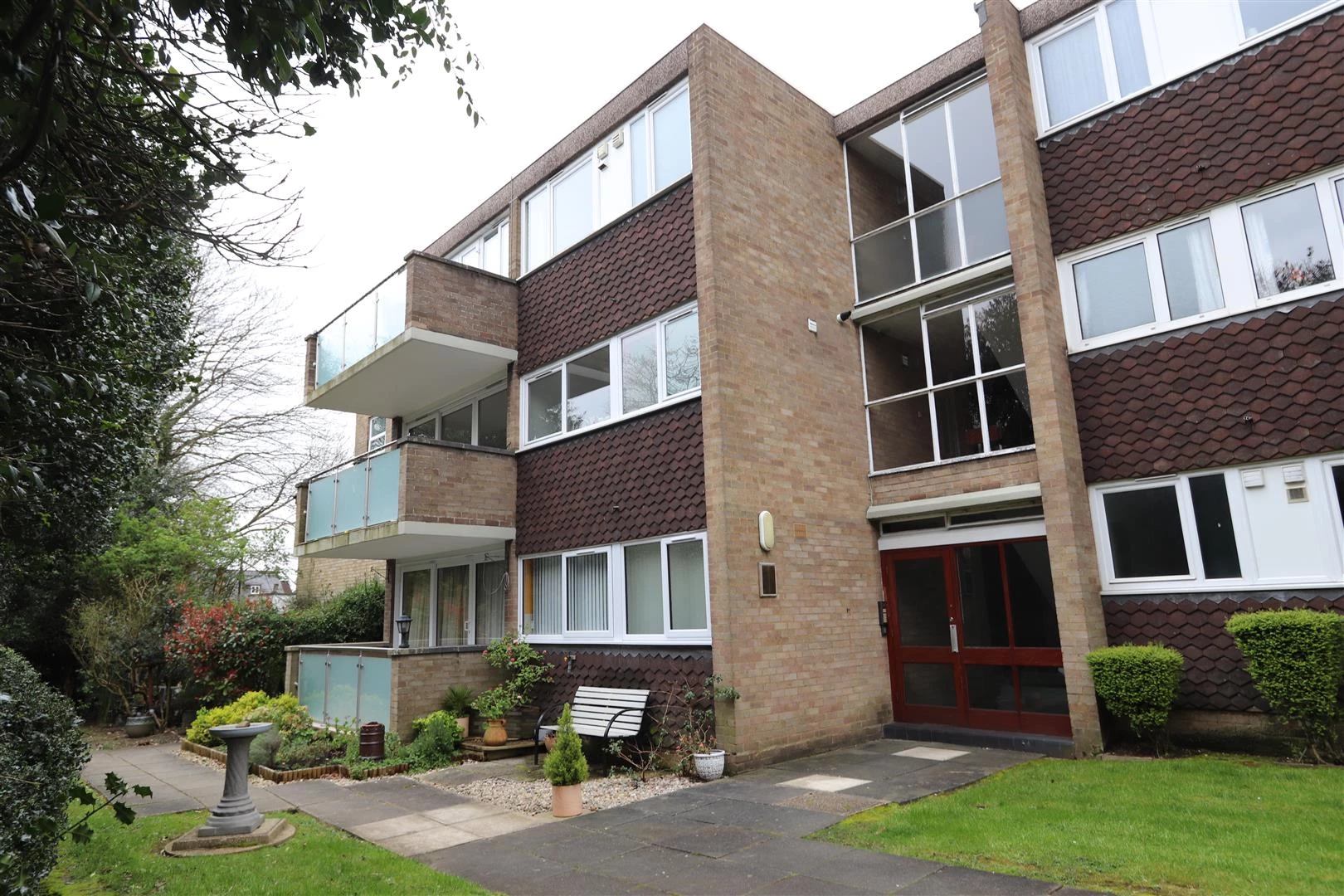 Sawyers Hall Lane Brentwood Brentwood CM15
