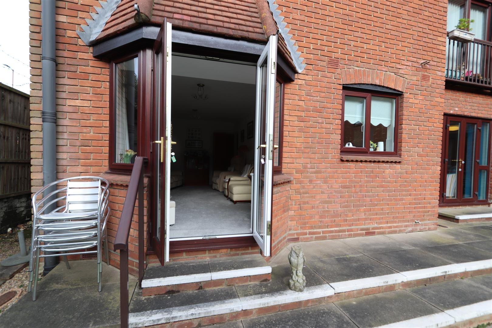 Property For Sale Sawyers Court, Chelmsford Road, Shenfield, CM15 1