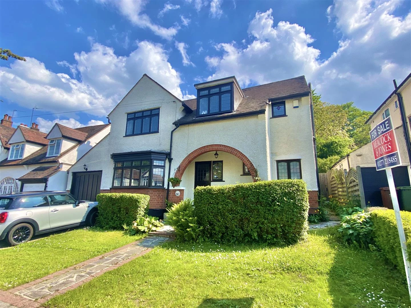 Mount Crescent Warley Brentwood CM14