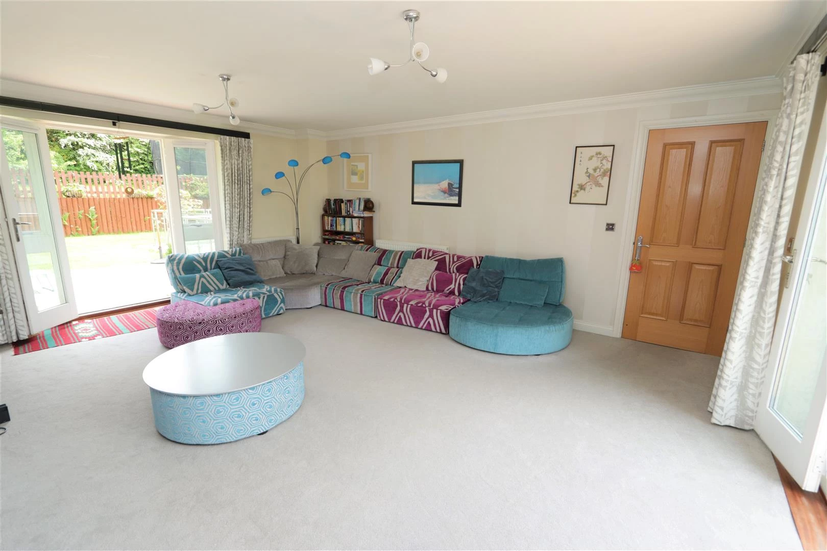 SITTING ROOM