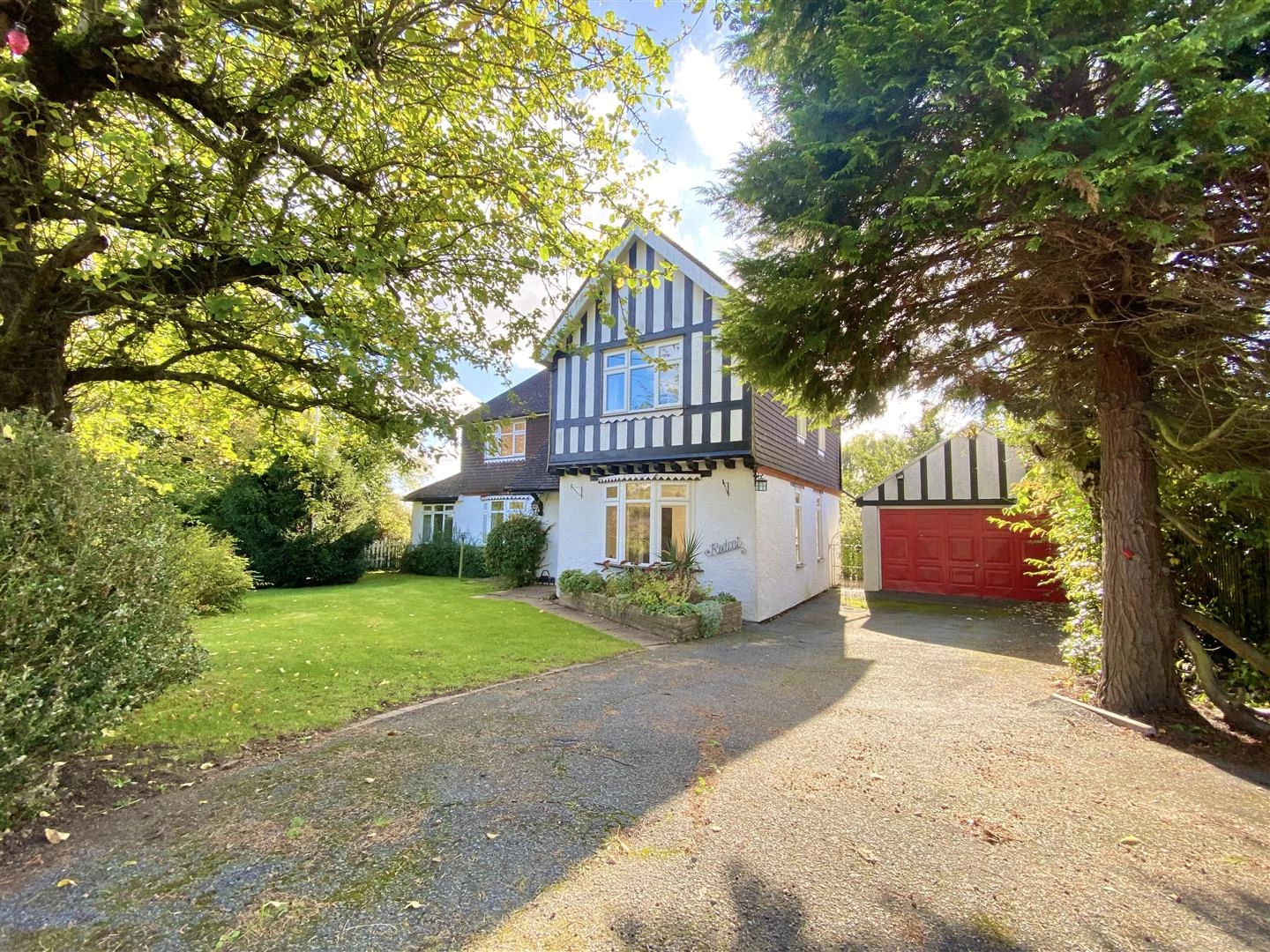 Magpie Lane Little Warley Brentwood CM13