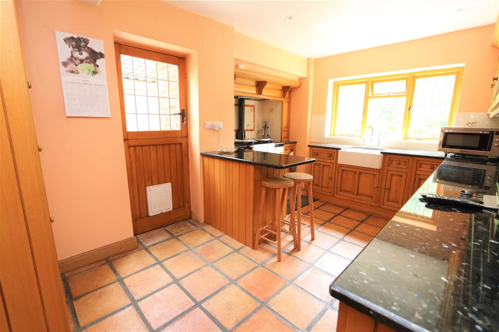 KITCHEN/BREAKFAST ROOM