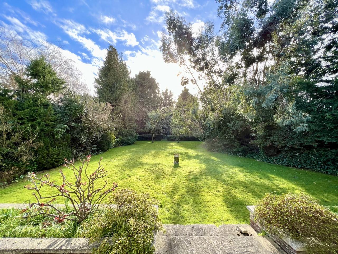 Property For Sale D'arcy Close, Hutton Burses, CM13 4 Bedroom