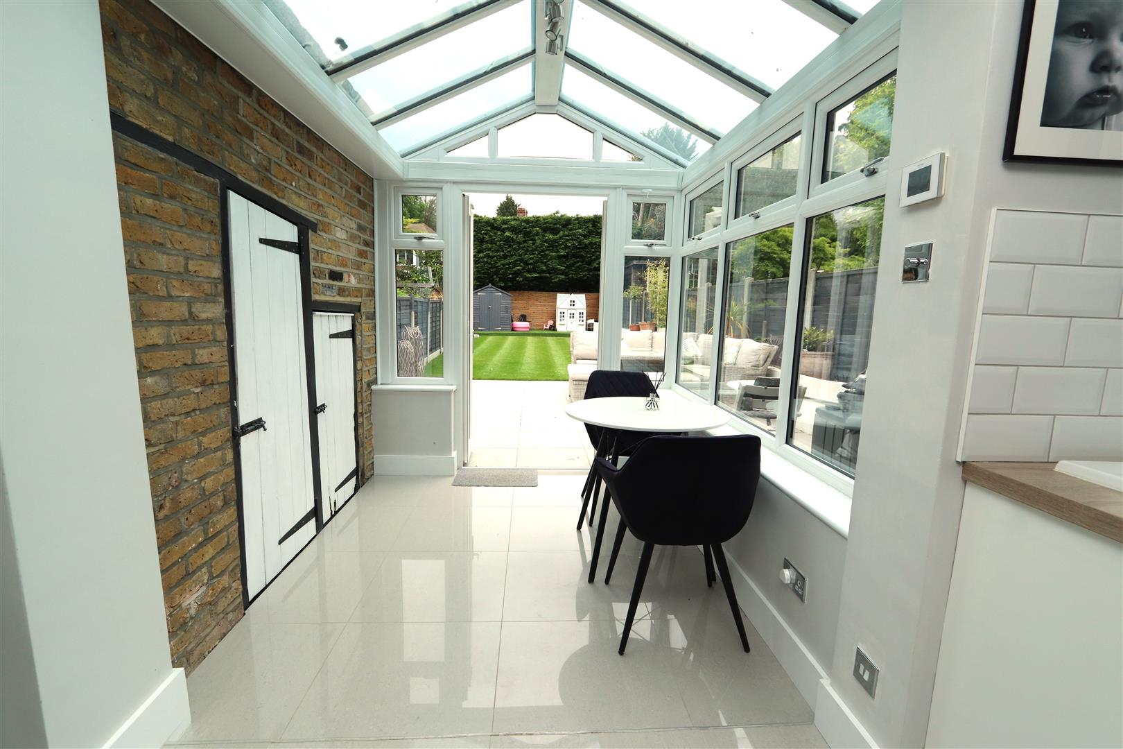 Property For Sale Kings Chase, Brentwood, CM14 2 Bedroom Terraced