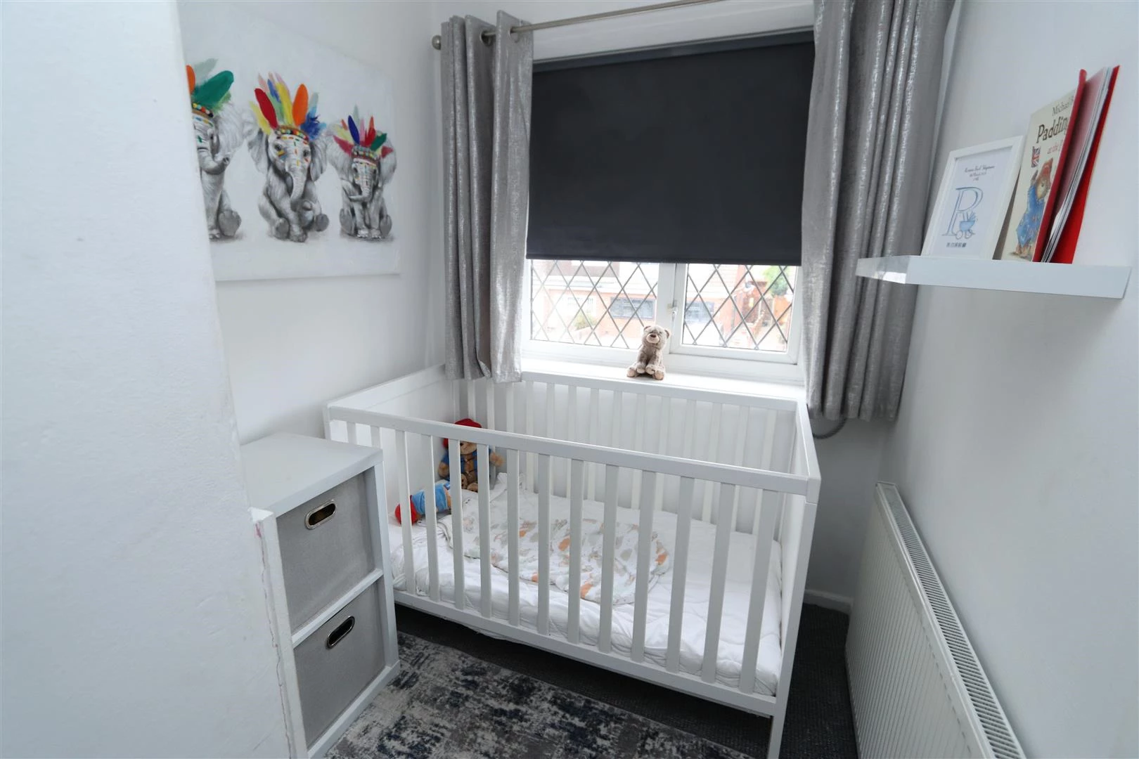 BEDROM THREE