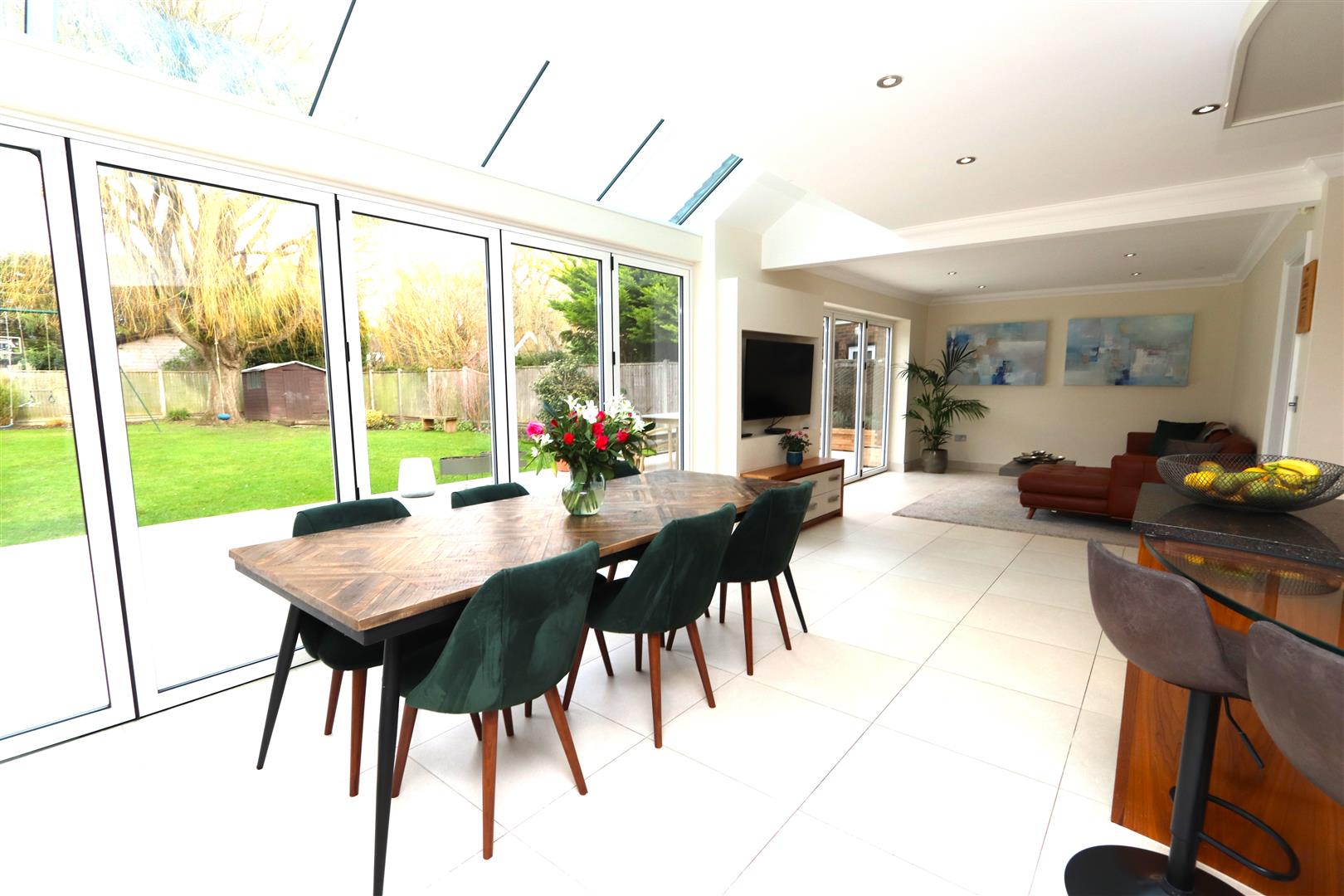 Property For Sale Kilmington Close, Hutton Mount, CM13 6 Bedroom Detached through Meacock & Jones