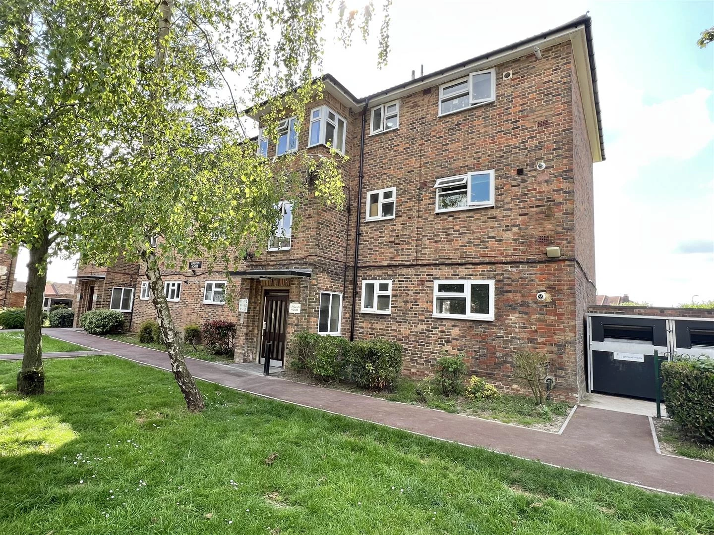 Lincoln House, Kings Lynn Drive Harold Wood Romford RM3