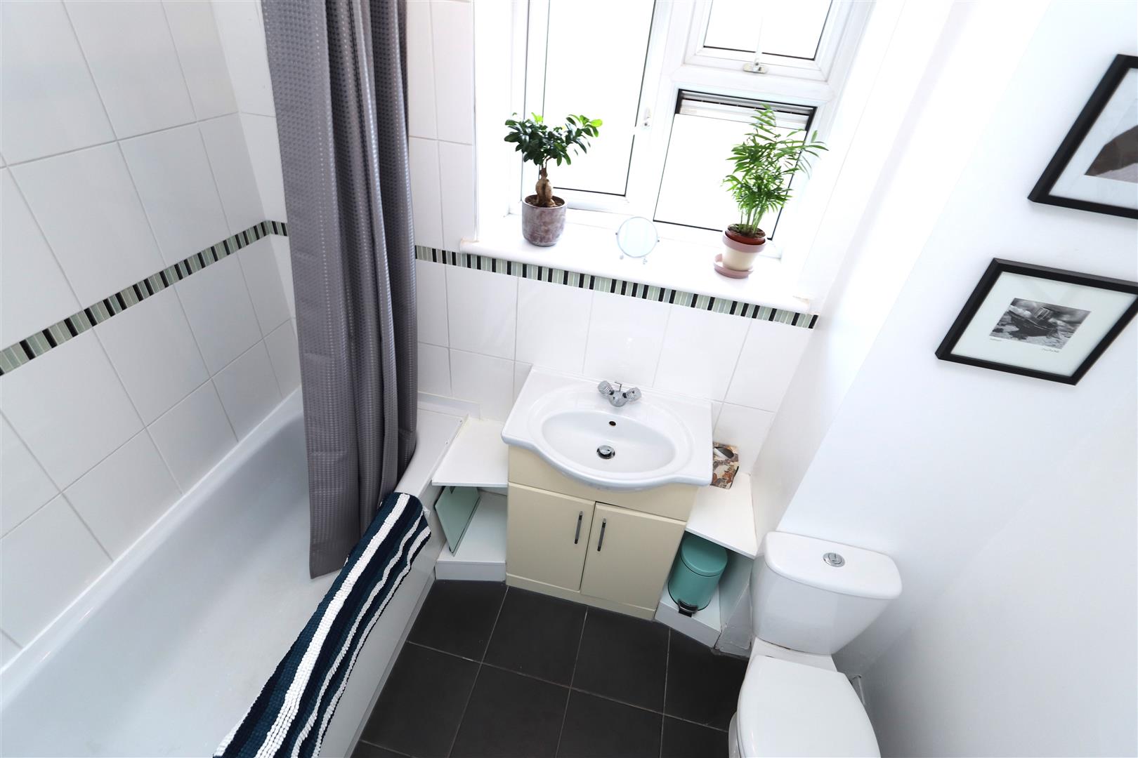 Property For Sale Lincoln House, Kings Lynn Drive, Harold Wood, RM3 1