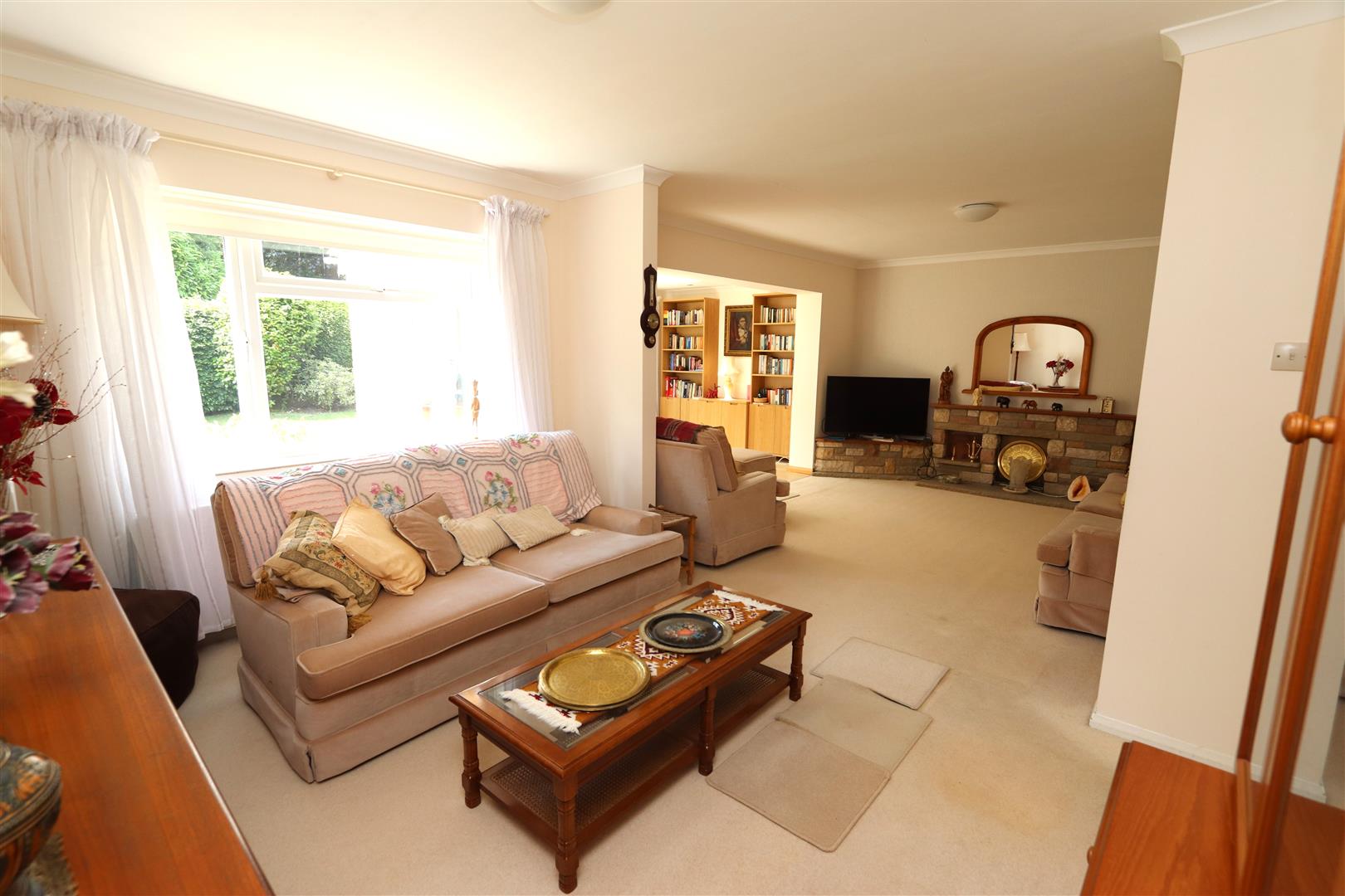 Property For Sale Mulberry Hill, Old Shenfield, CM15 4 Bedroom