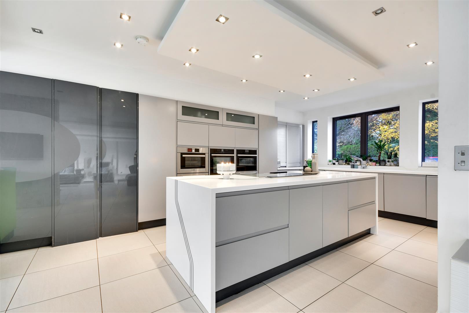 Property For Sale 31 Ridgeway, Hutton Mount, CM13 4 Bedroom Detached