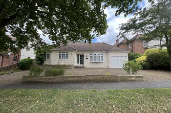 Shenfield Crescent Brentwood Brentwood CM15