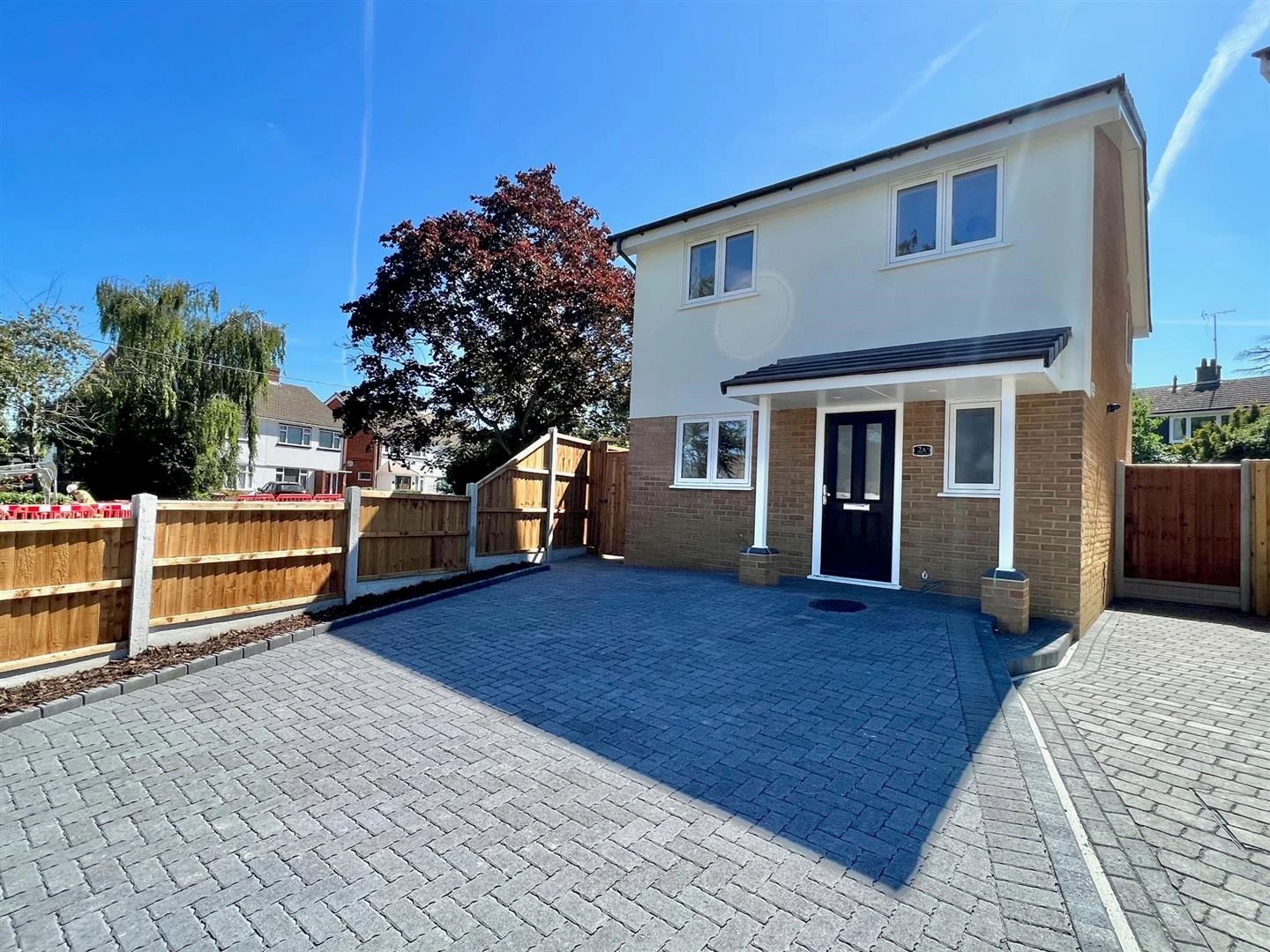 Tomlyns Close Hutton Brentwood CM13
