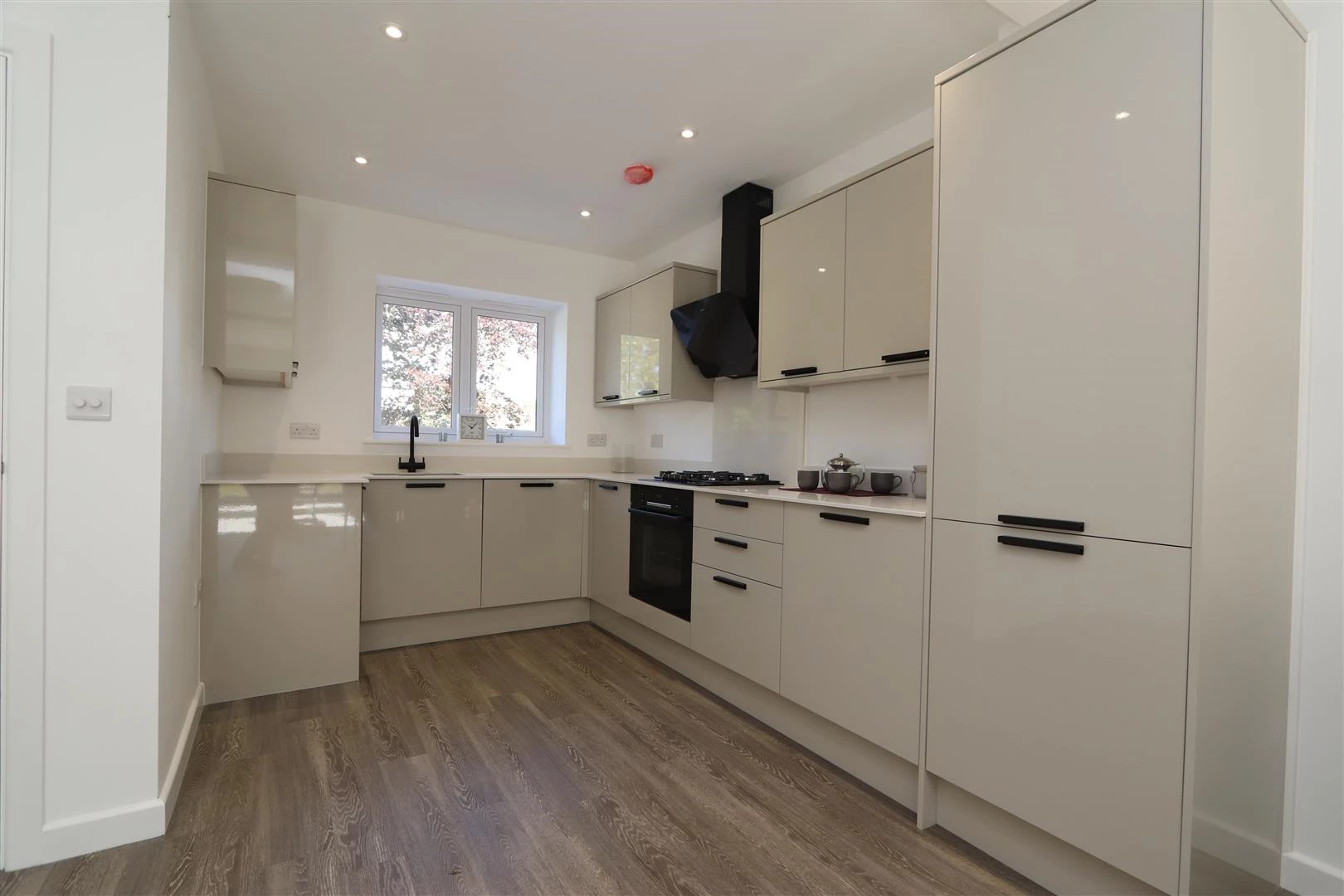 Superb Kitchen/Dining/Living Area